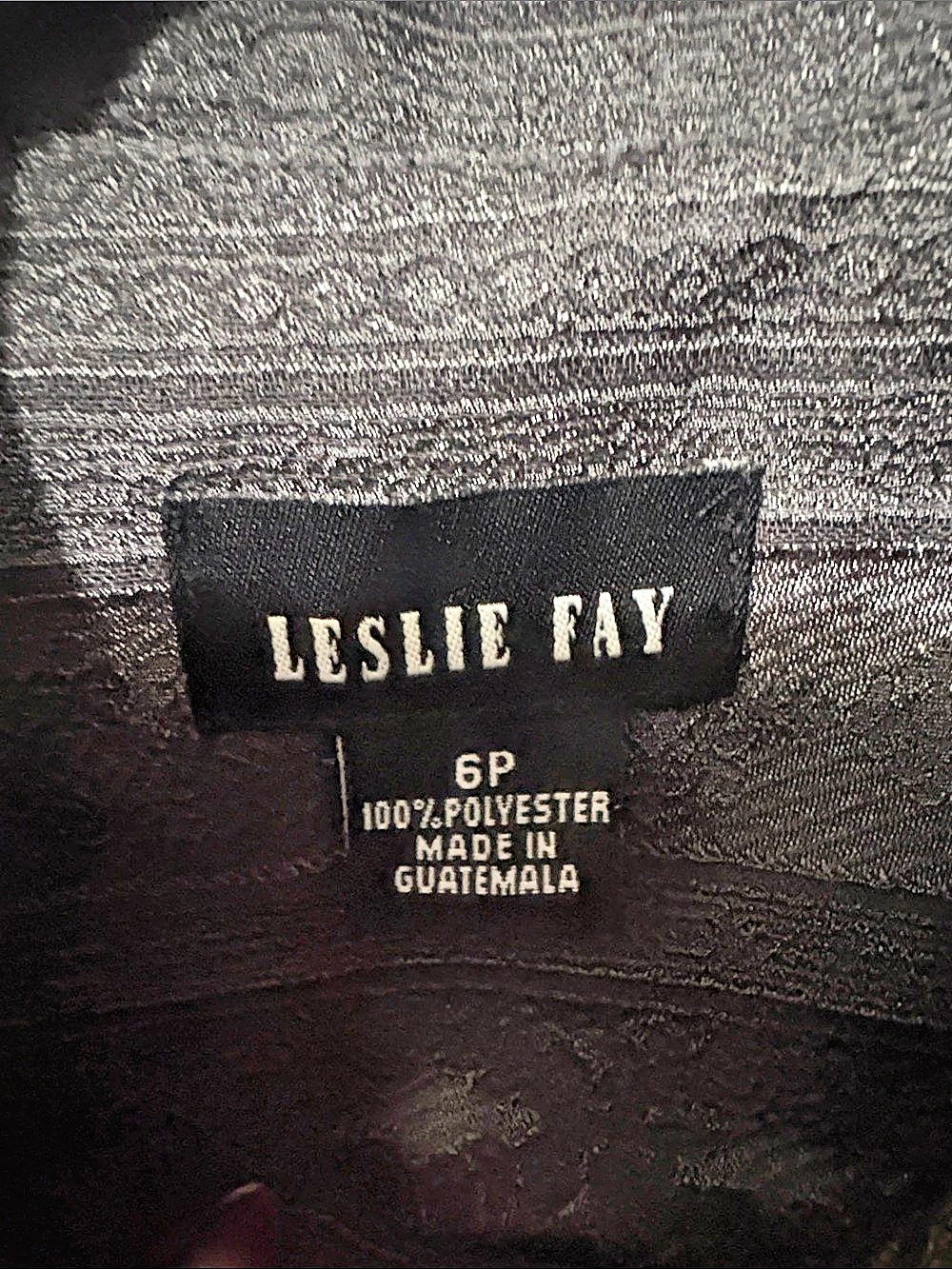 Leslie Fay Metallic Jacquard Blouse Skirt Set Size 6P